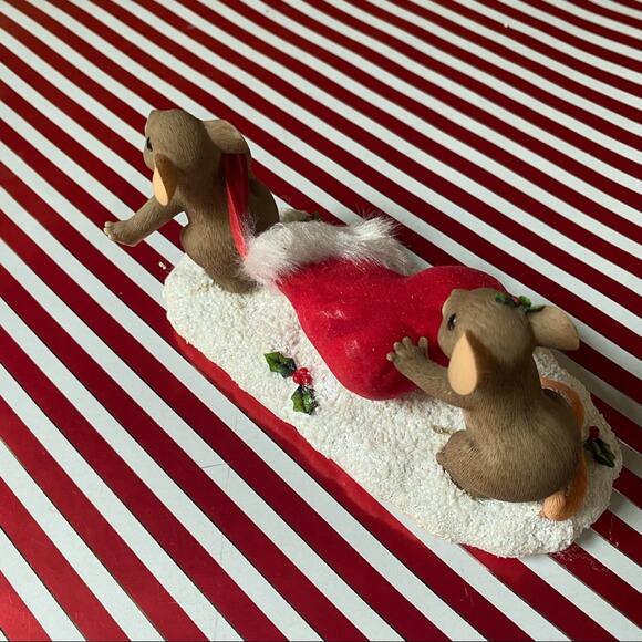 Charming Tails by Fitz and Floyd "Getting Ready for Santa" 38 of 5,000 Figurine - Picture 5 of 10